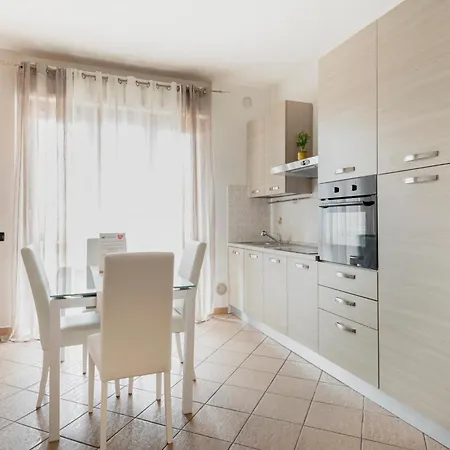 Apartmanhotel Hq Milano - Business & Long Cinisello Balsamo