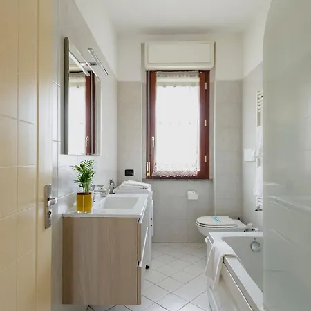 Hq Milano - Business & Long Aparthotel Cinisello Balsamo