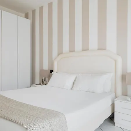 Hq Milano - Business & Long Aparthotel *
